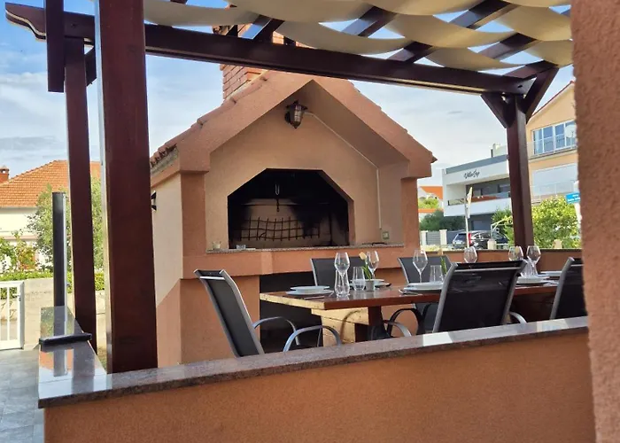 Leonardo 1 Apartament