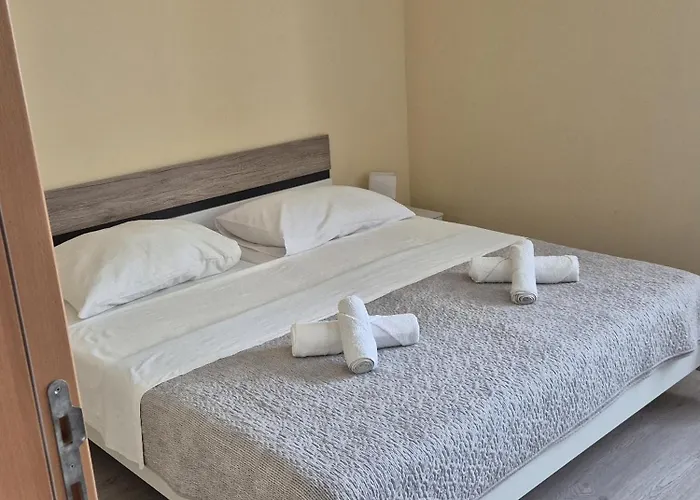 Leonardo 1 Apartament