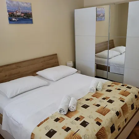Apartamento Leonardo 1 *